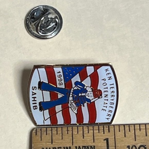 VTG 1998 Ken TerryBerry Potentate Sahib Shriners Lapel Hat Pin Red White Blue 1" - Picture 5 of 5